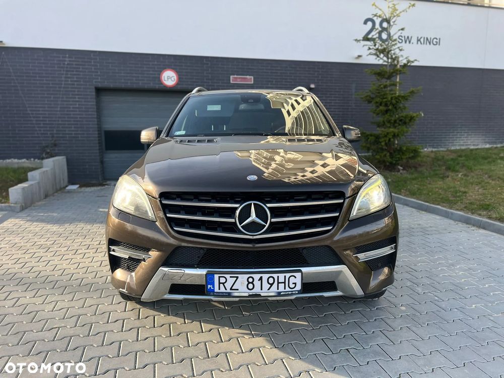 Mercedes-Benz ML 350 BlueTEC 4-Matic - 4