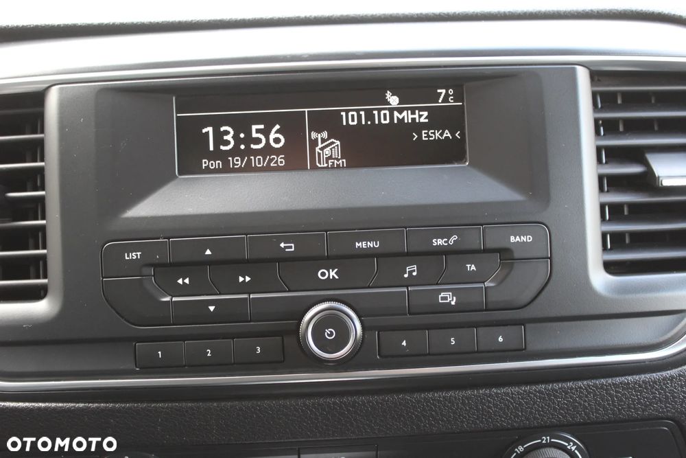 Opel Vivaro - 25