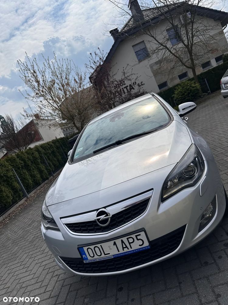 Opel Astra 2.0 CDTI Cosmo - 3