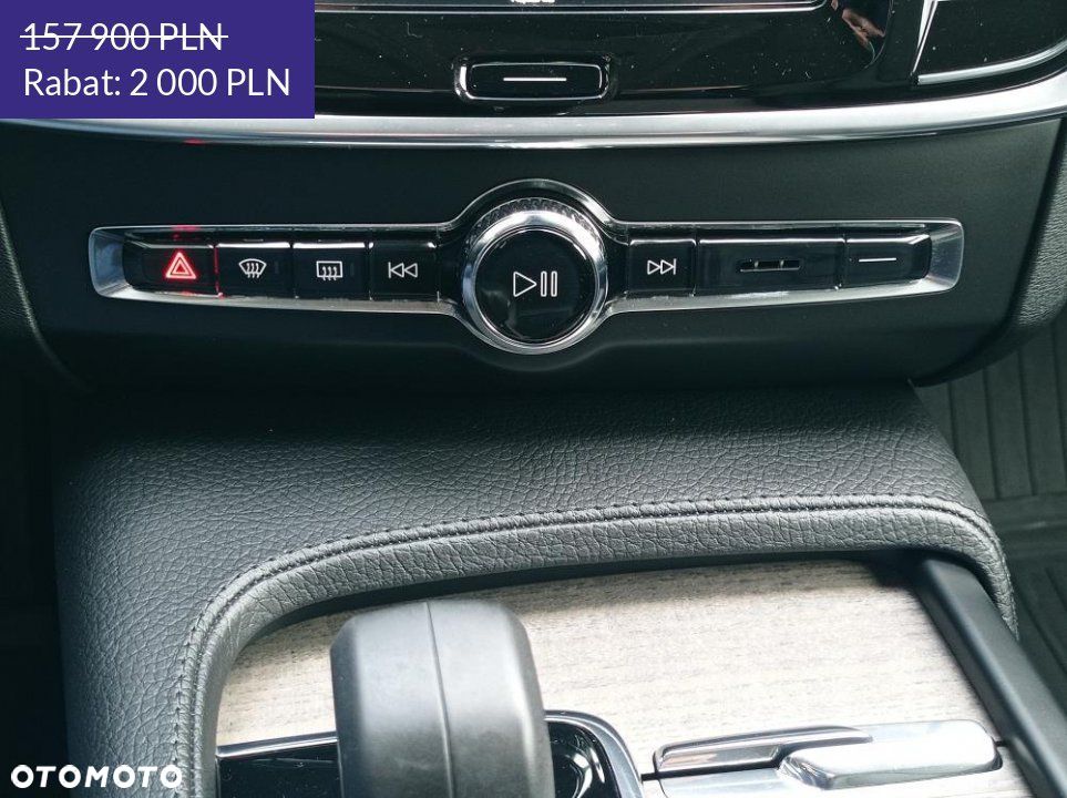 Volvo V90 Cross Country - 29