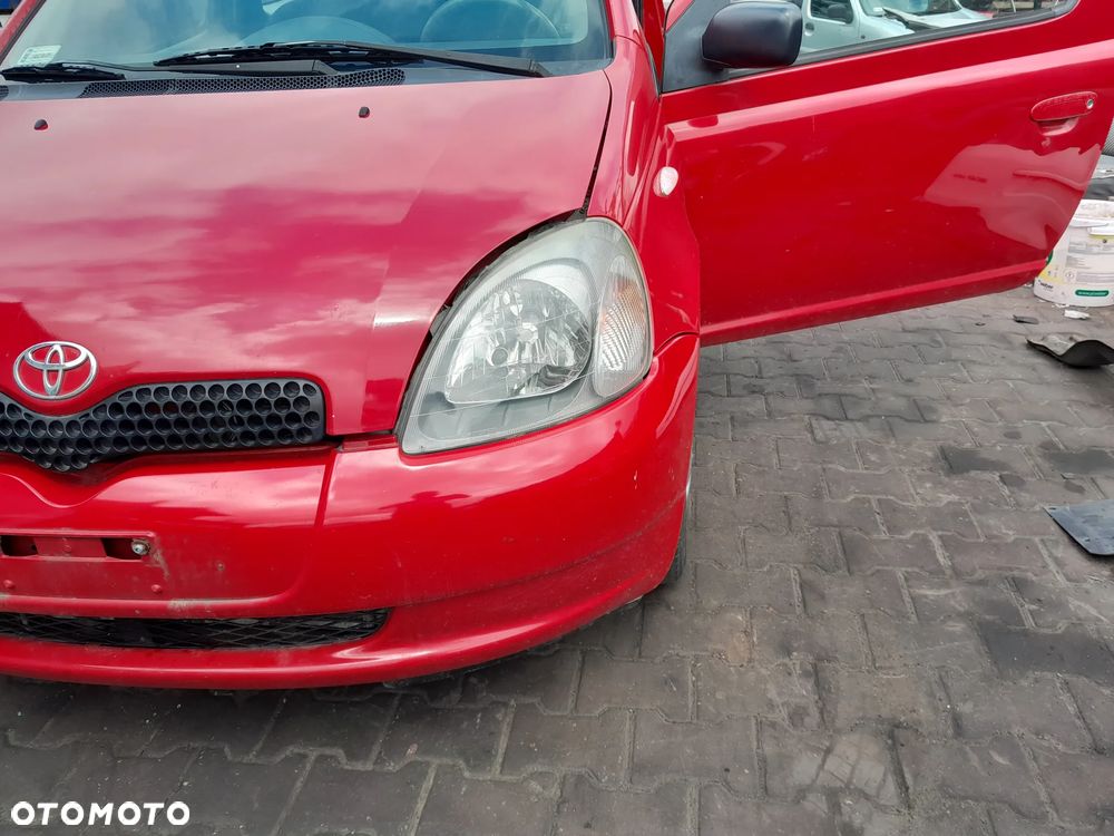 Lampa przednia lewa TOYOTA Yaris I 99-03r. - 4