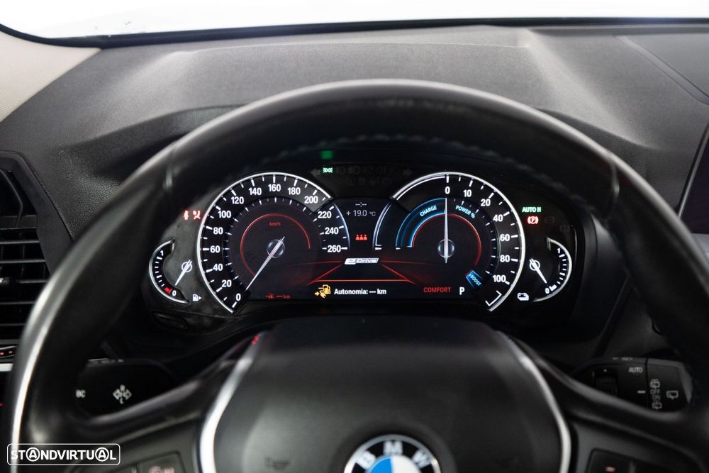 BMW X3 30 e xDrive Line Luxury - 27