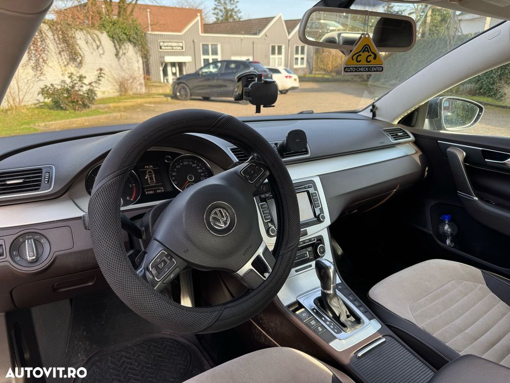 Volkswagen Passat 2.0 TDI BlueMotion Tehnology DSG Highline - 5