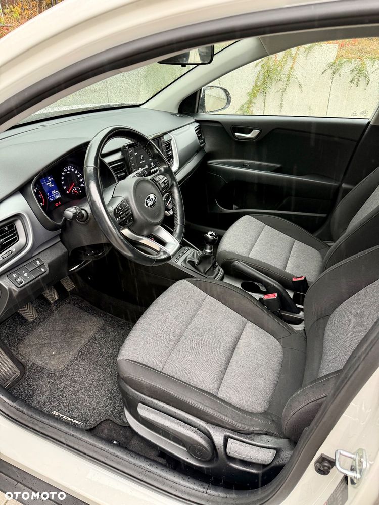 Kia Stonic 1.2 M - 9