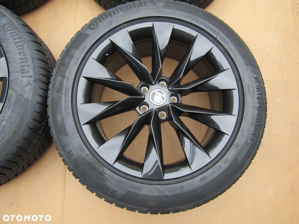 4 x Felgi Aluminiowe Koła 19 Skoda Enyaq Kodiaq VW Tiguan 8 j 5x112 ET 45 piasta 57,1 mm 5LA601025AP + Opony 235/55 19 Zimowe Continental - 9
