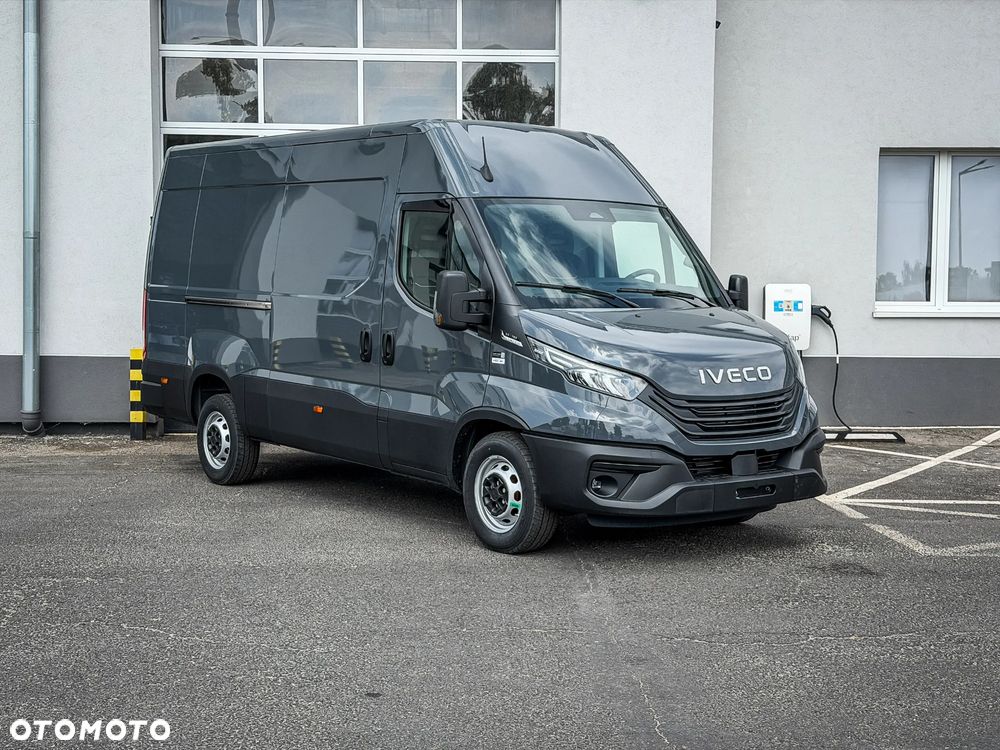 Iveco Daily 35S16HA8 V - Furgon L3H2 2.3 silnik od ręki GSC Gorzów - 3