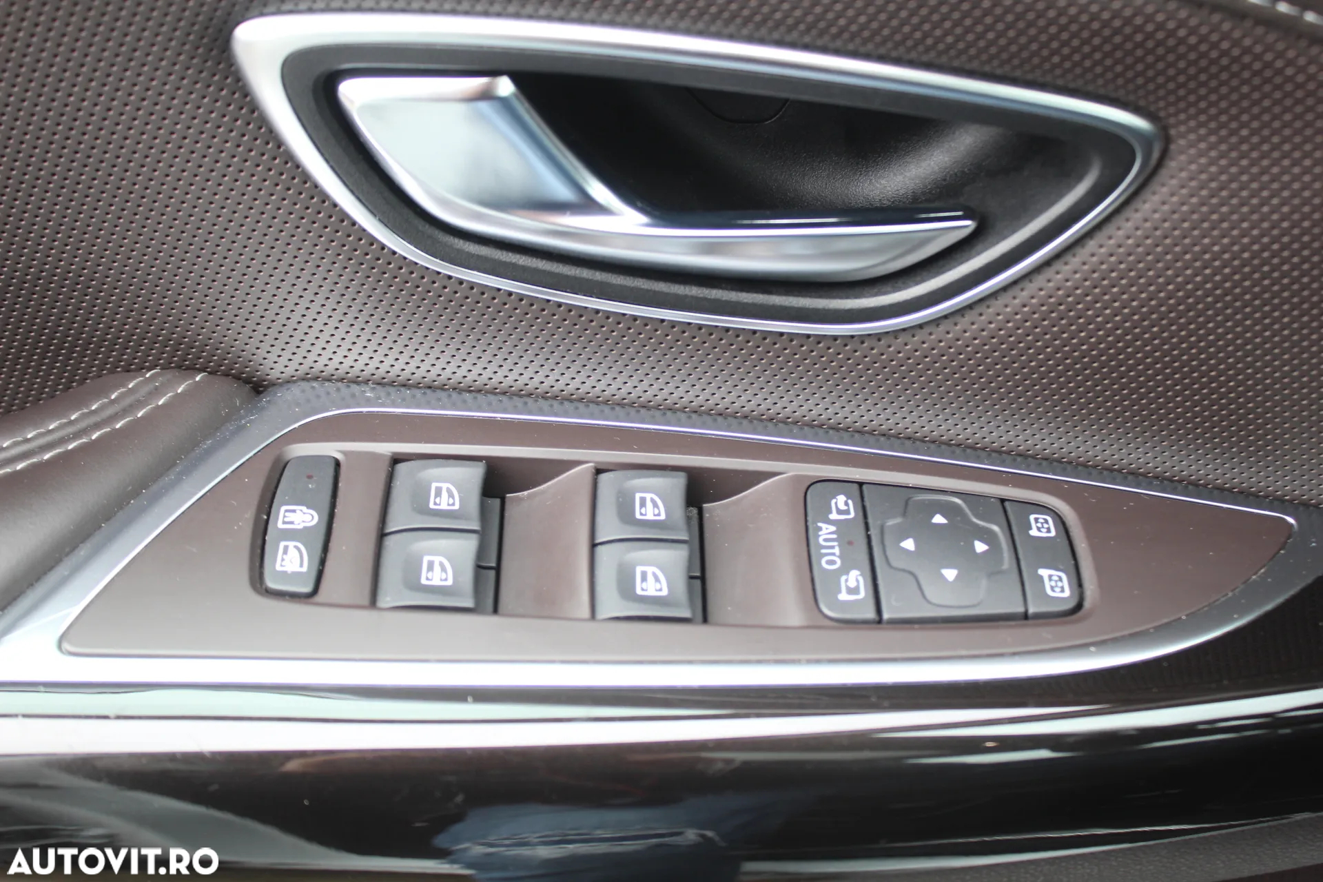 Renault Espace BLUE dCi 200 EDC INITIALE PARIS - 12