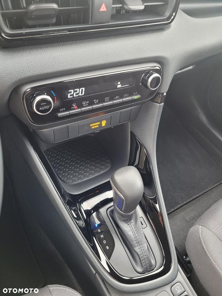 Toyota Yaris 1.5 VVT-i Style - 15