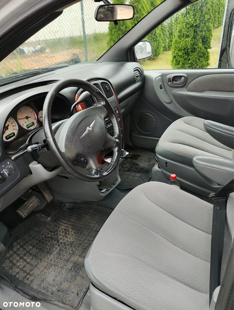 Chrysler Voyager - 5