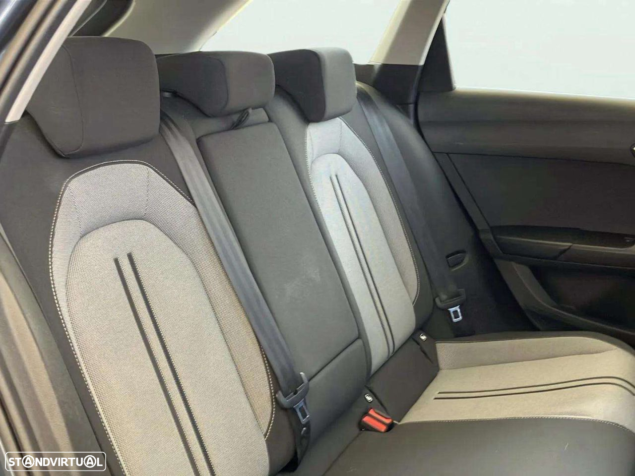 SEAT Leon ST 2.0 TDI Style - 14
