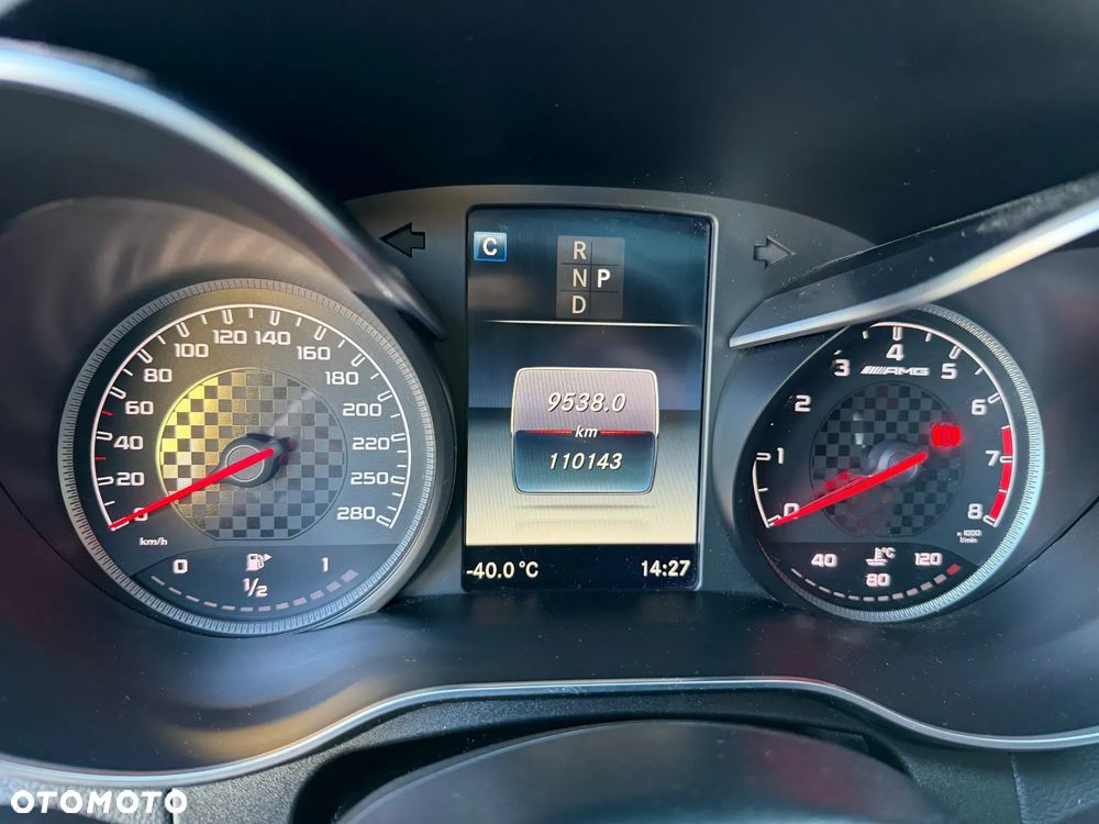 Mercedes-Benz Klasa C AMG 43 4Matic 9G-TRONIC - 27