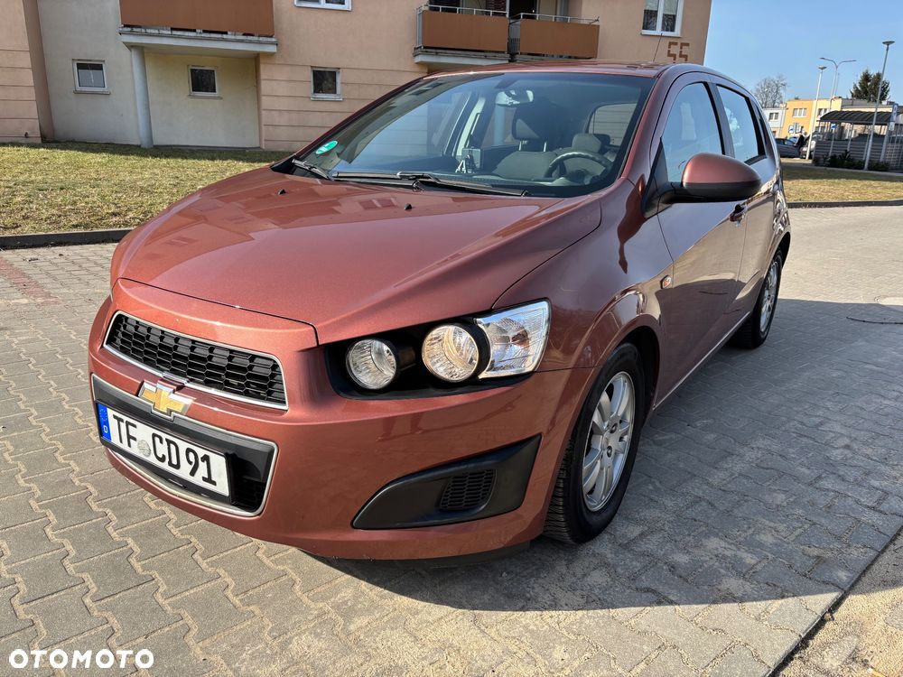 Chevrolet Aveo 1.4 16V LS - 15
