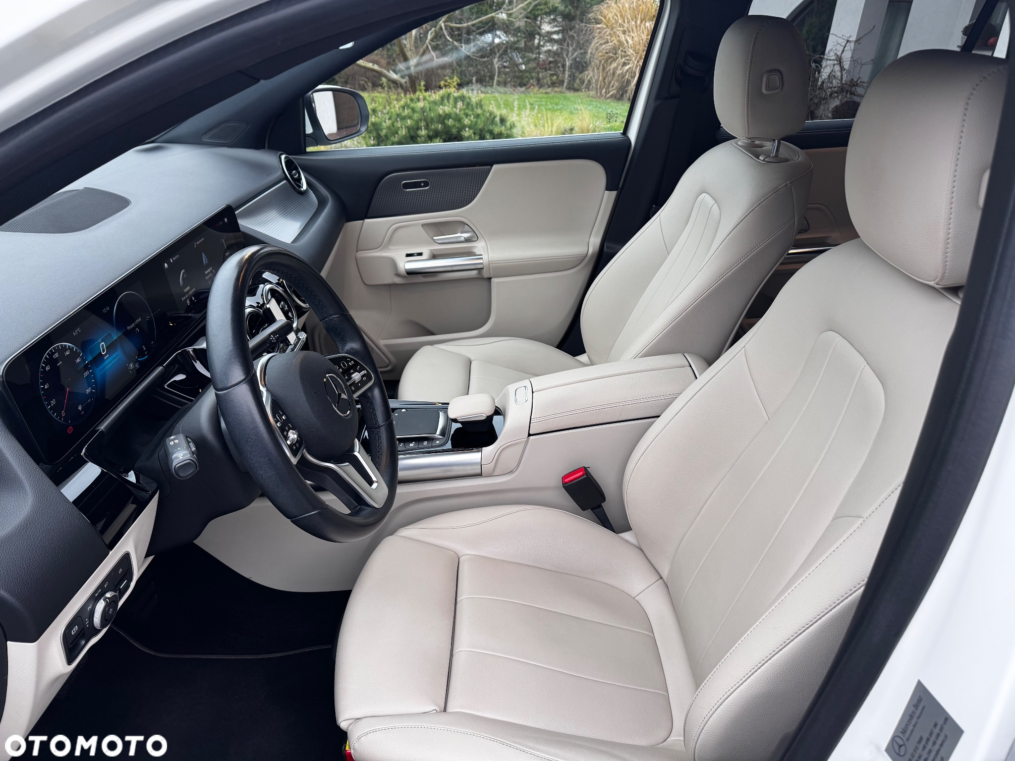 Mercedes-Benz GLA 200 - 15