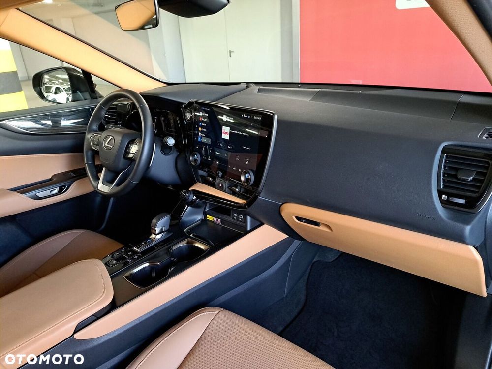 Lexus NX 450h+ Prestige AWD - 17