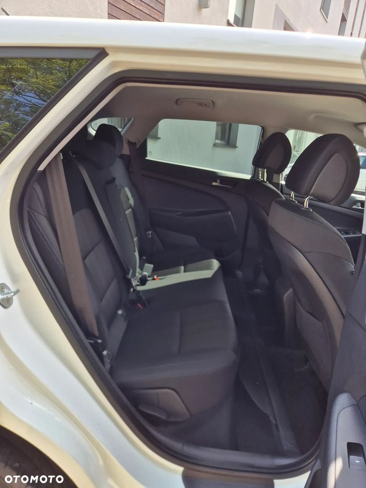 Hyundai Tucson 1.6 GDI BlueDrive Classic 2WD - 9