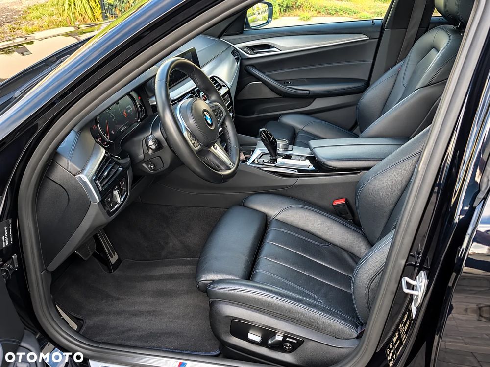 BMW Seria 5 540i xDrive M Sport sport - 23