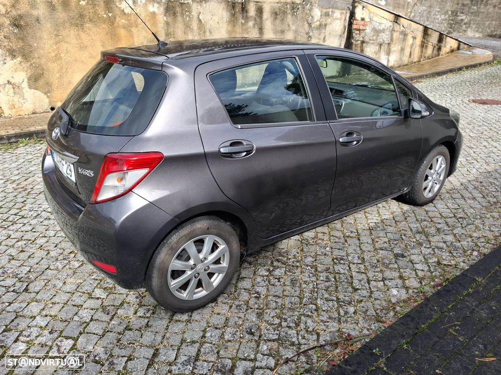 Toyota Yaris 1.4 D-4D Edition - 5