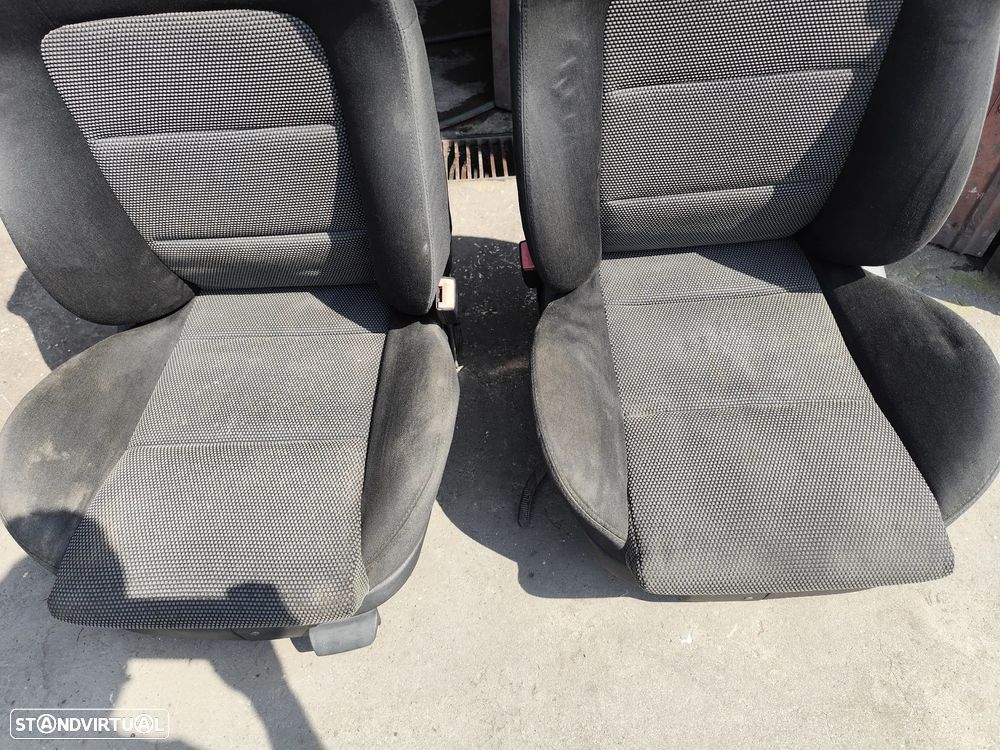 Seat Leon 1M / Toledo - BANCOS FRENTE - 3