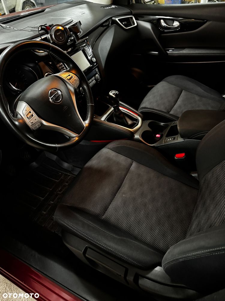 Nissan Qashqai 1.6 DIG-T N-Connecta - 8