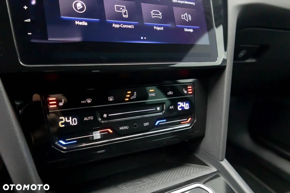 Volkswagen Passat Variant - 32