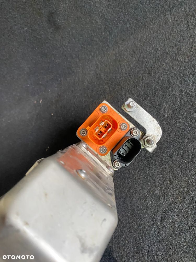 VW PASSAT B8 GTE wymiennik ciepła 3Q0963231C - 3