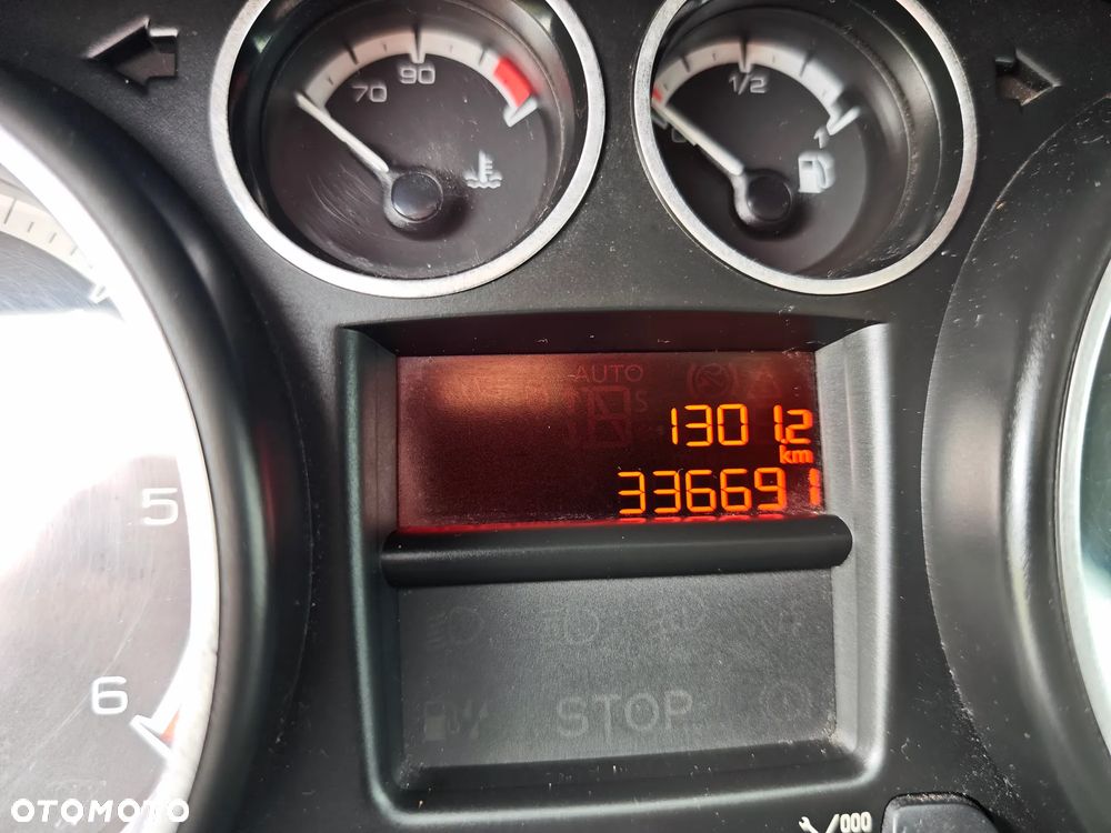 Peugeot 308 - 21