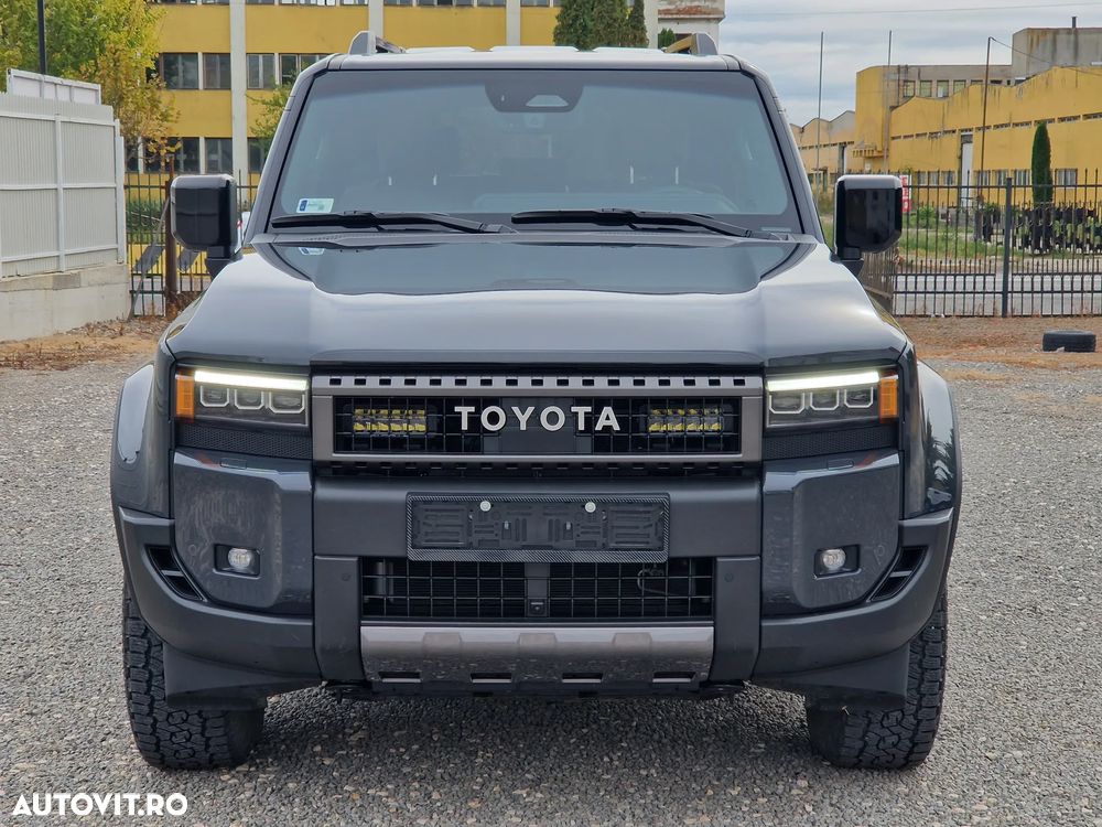 Toyota Land Cruiser 250 - 3