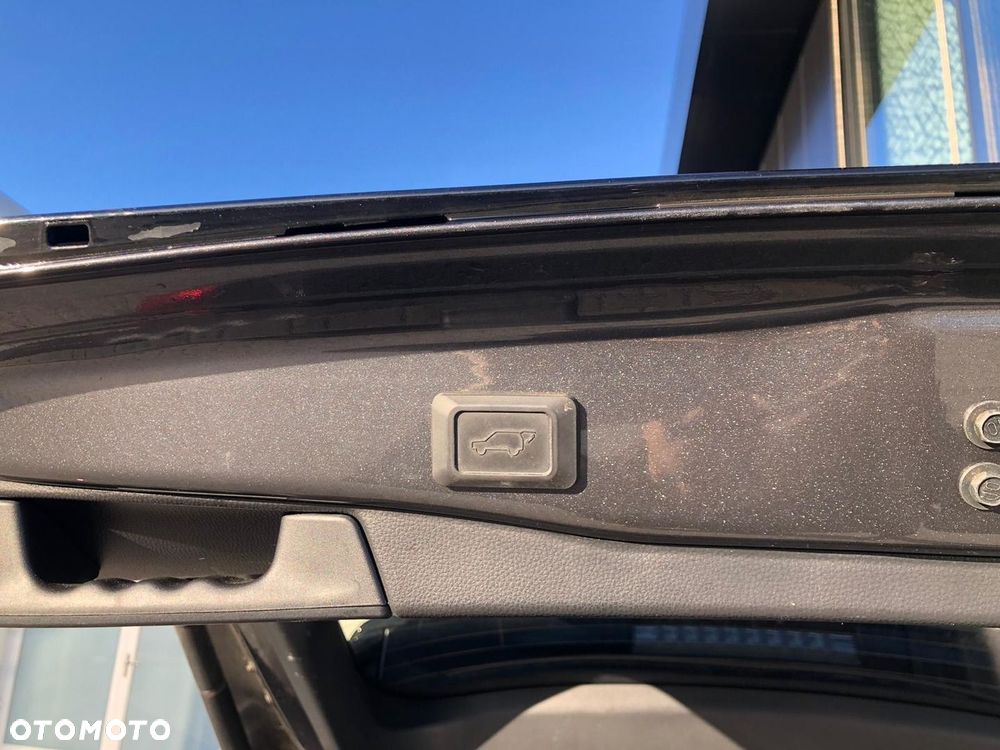 Toyota RAV4 2.5 Hybrid Selection 4x2 - 32