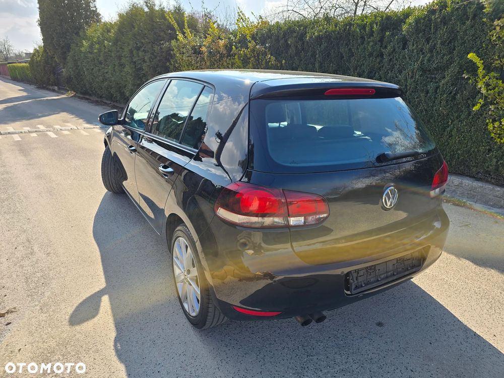 Volkswagen Golf - 9