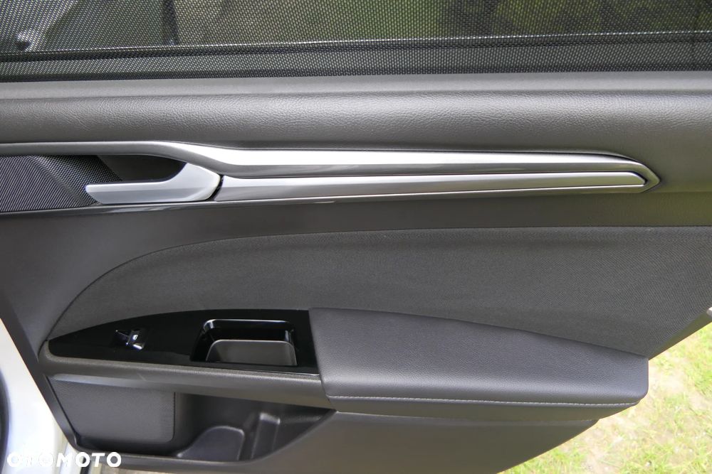 Ford Mondeo 2.0 Ti-VCT Titanium - 38