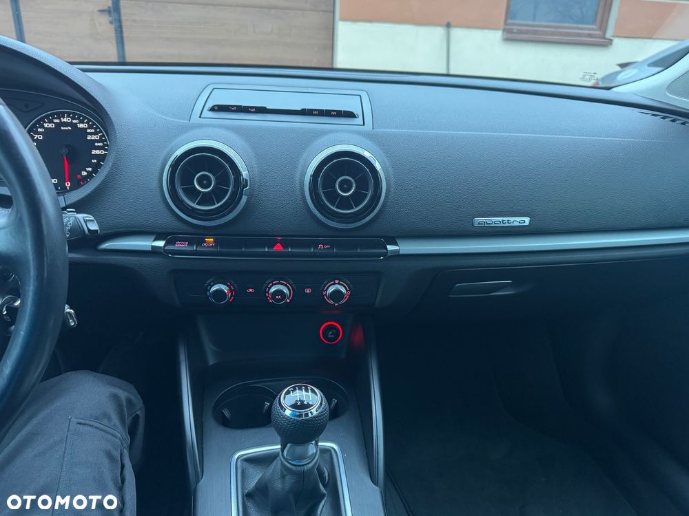 Audi A3 Sportback 2.0 TDI Quattro Attraction - 21