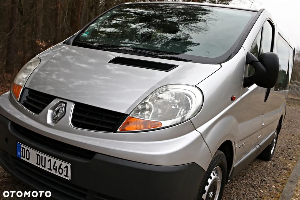 Renault Trafic - 1