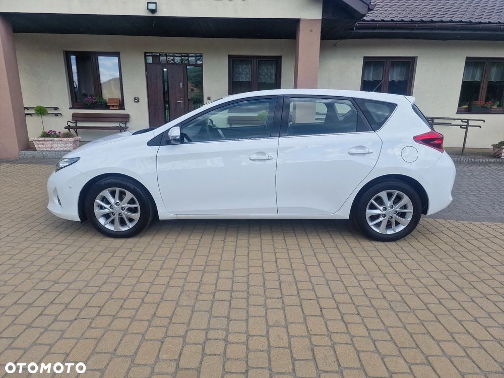 Toyota Auris 1.33 VVT-i Life - 4