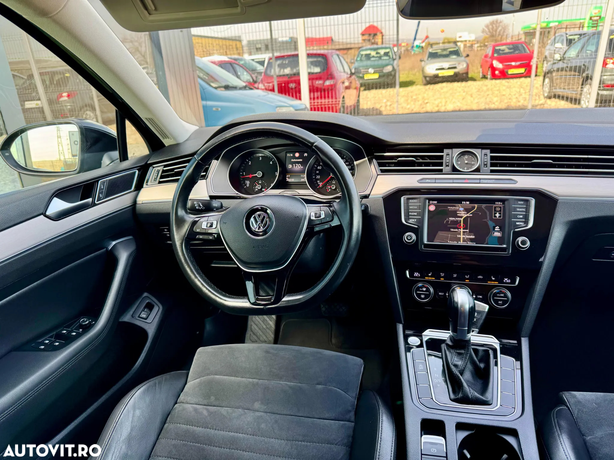 Volkswagen Passat Variant 2.0 TDI DSG Highline - 6