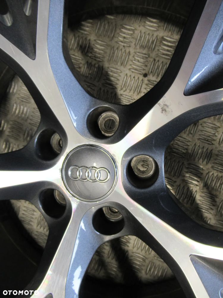 Felgi Audi Q8 SQ8 RS Q8 RS6 RS7 10Jx22 et21 5x112 4M8 CZUJNIKI - 10