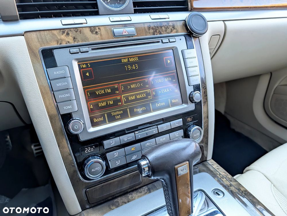 Volkswagen Phaeton 3.0 V6 TDI DPF 4MOTION Automatik (5 Sitzer) - 19