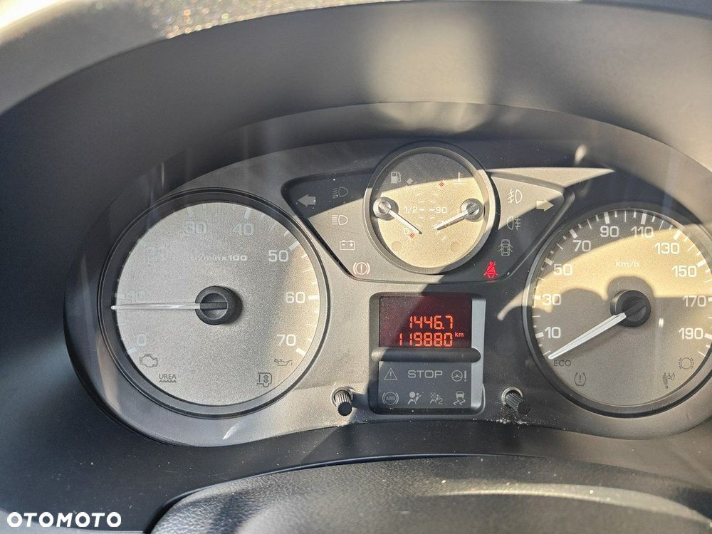 Citroën Berlingo Multispace HDi 115 FAP Selection - 9