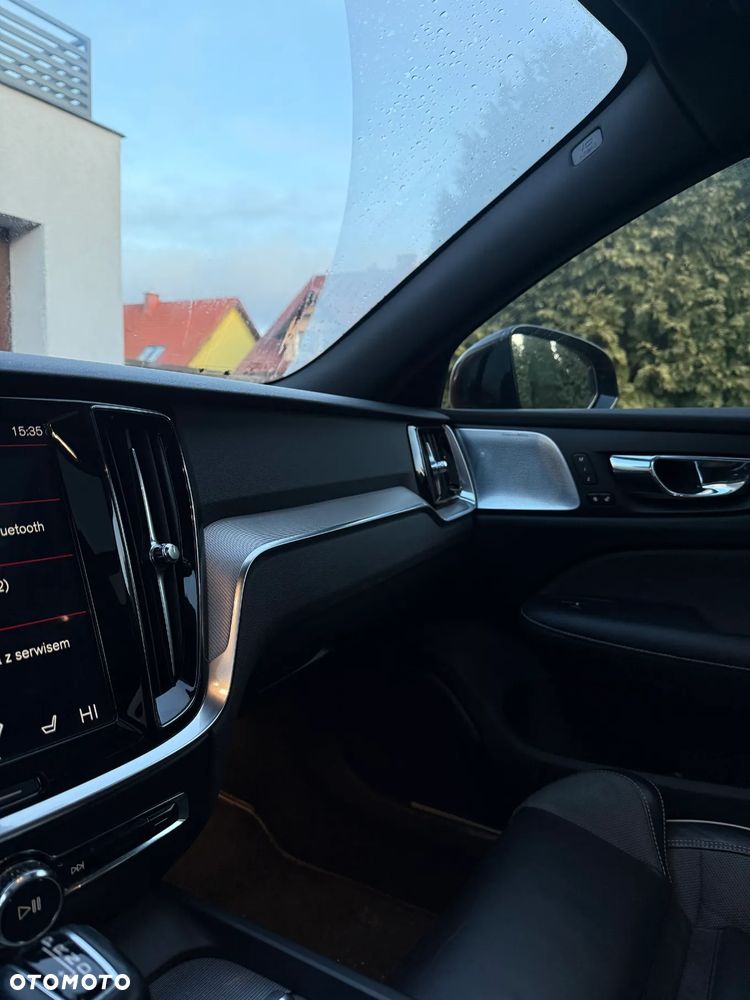 Volvo S60 T6 AWD Geartronic RDesign - 29