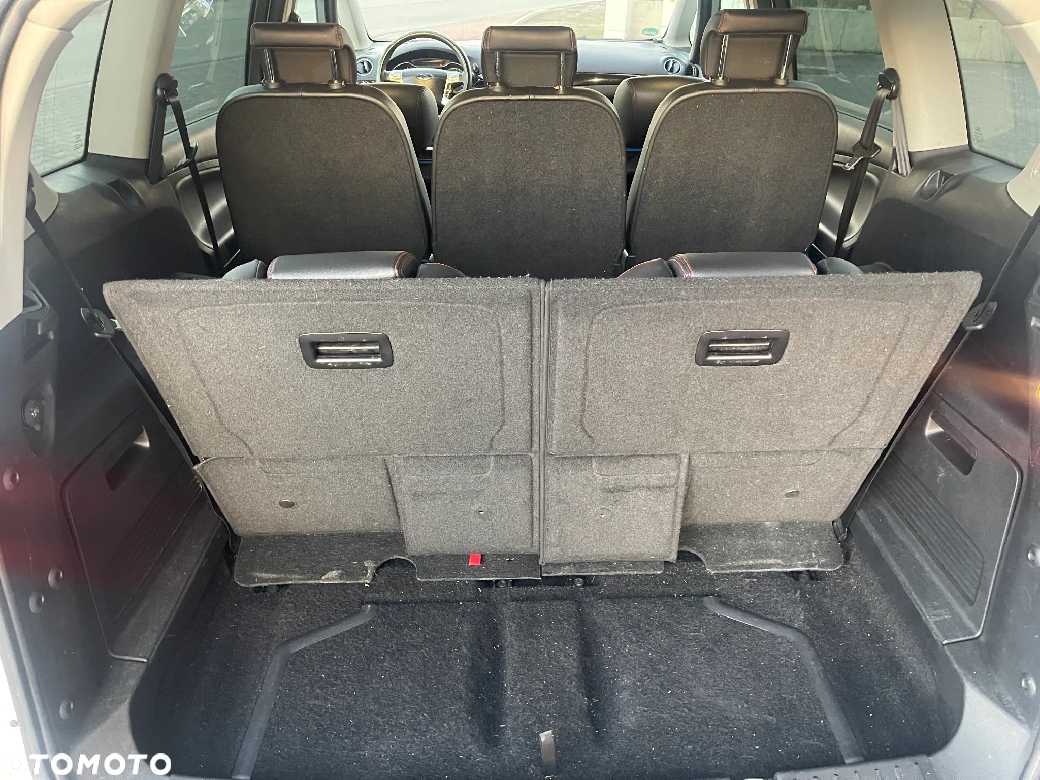 Ford S-Max - 27