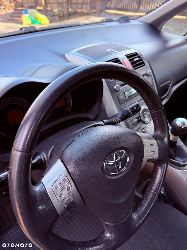 Toyota Auris 1.6 VVT-i Prestige Start - 20