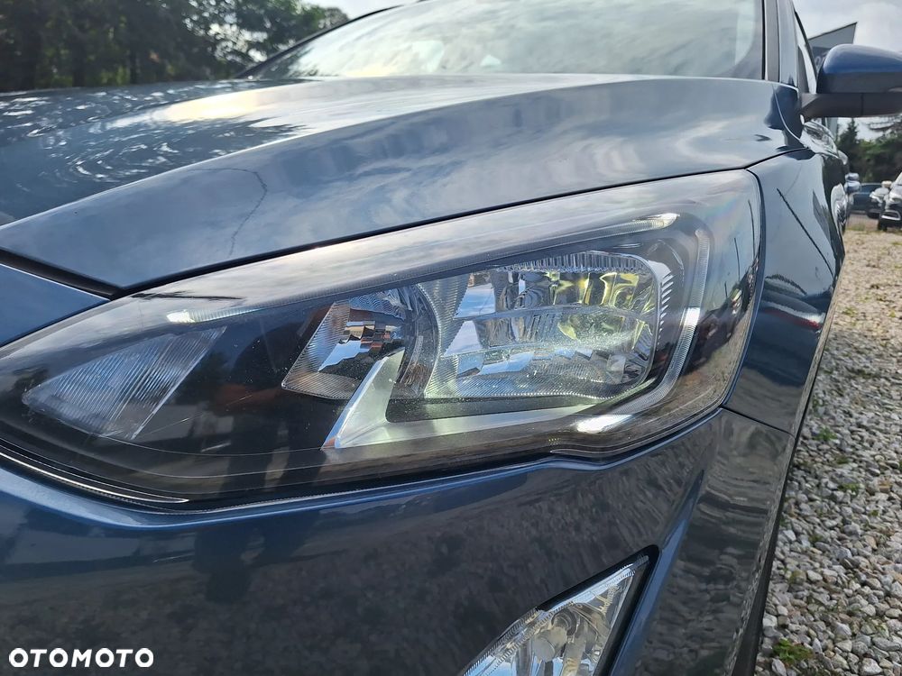 Ford Focus 1.5 EcoBlue Connected - 12