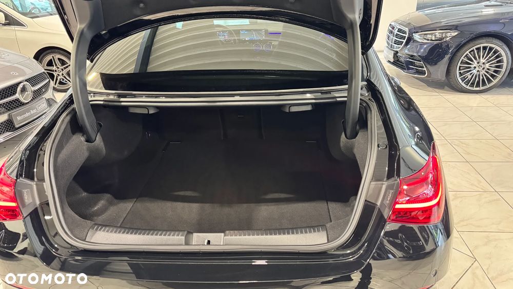 Mercedes-Benz CLA 200 AMG Line 7G-DCT - 34