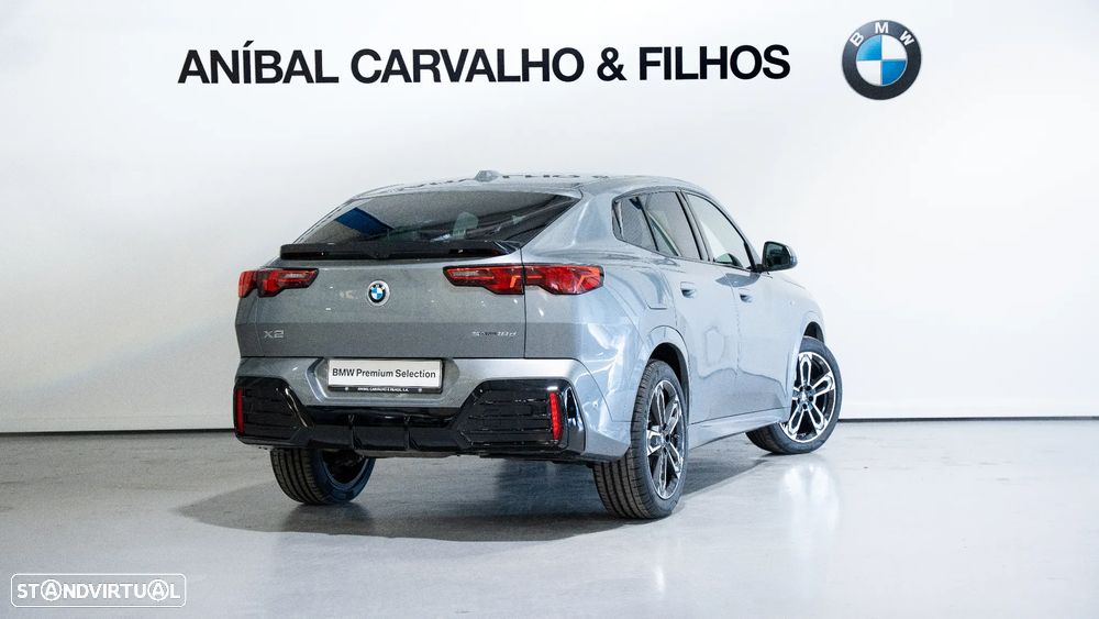 BMW X2 sDrive18d Pack Desportivo M - 4
