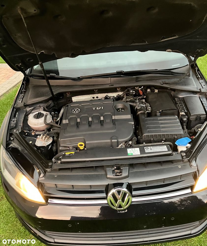 Volkswagen Golf 1.6 BlueTDI Comfortline - 16