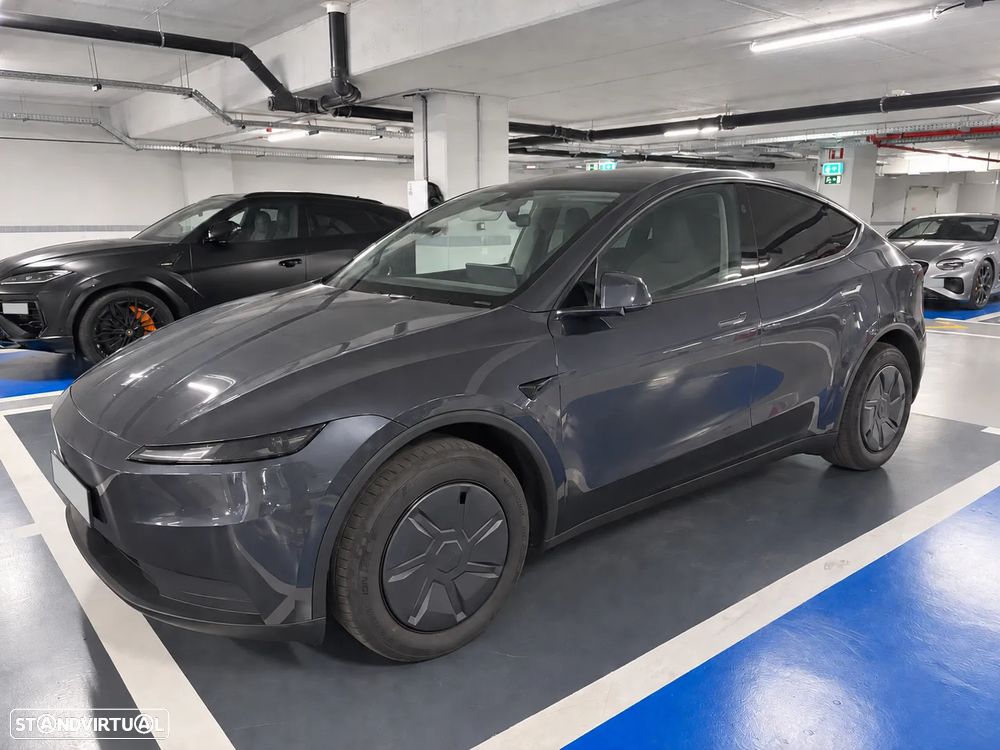 Tesla Model Y Tração Traseira - 1