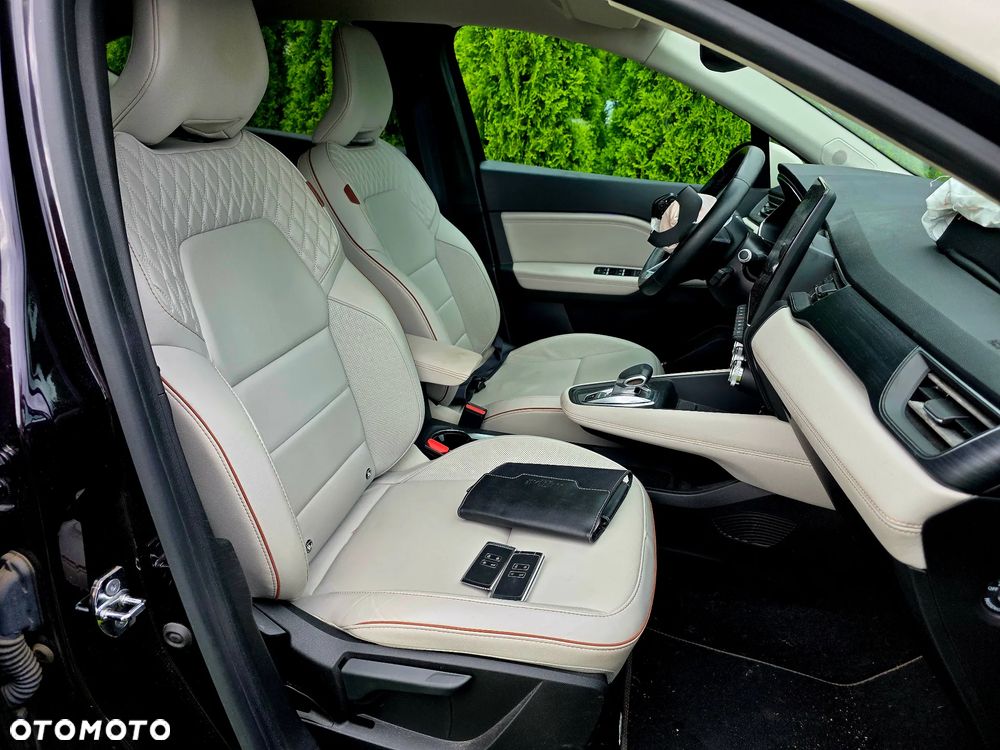 Renault Captur 1.6 E-TECH Plug-In Initiale Paris - 12