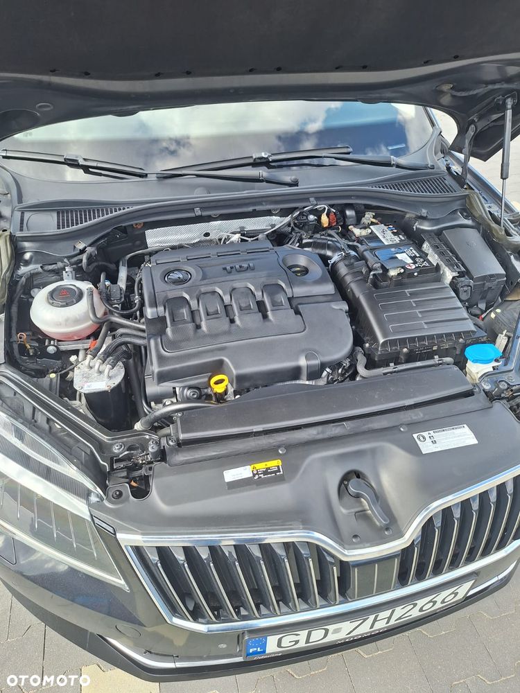 Skoda Superb 2.0 TDI SCR Ambition DSG - 10