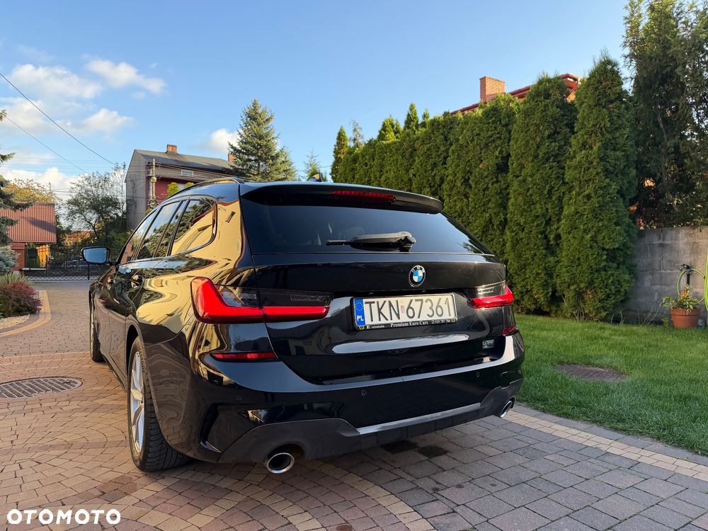 BMW Seria 3 - 18