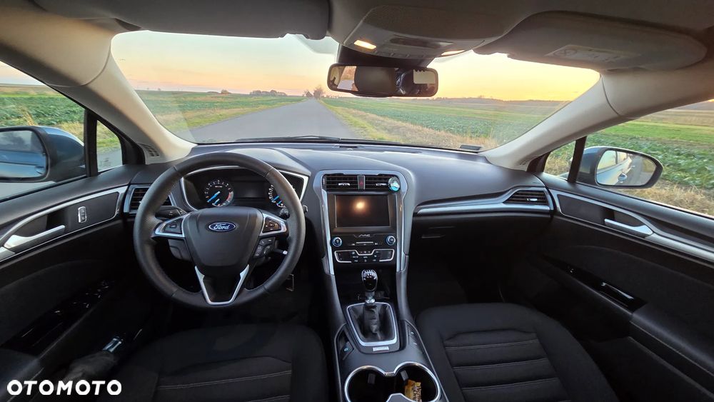 Ford Mondeo - 20