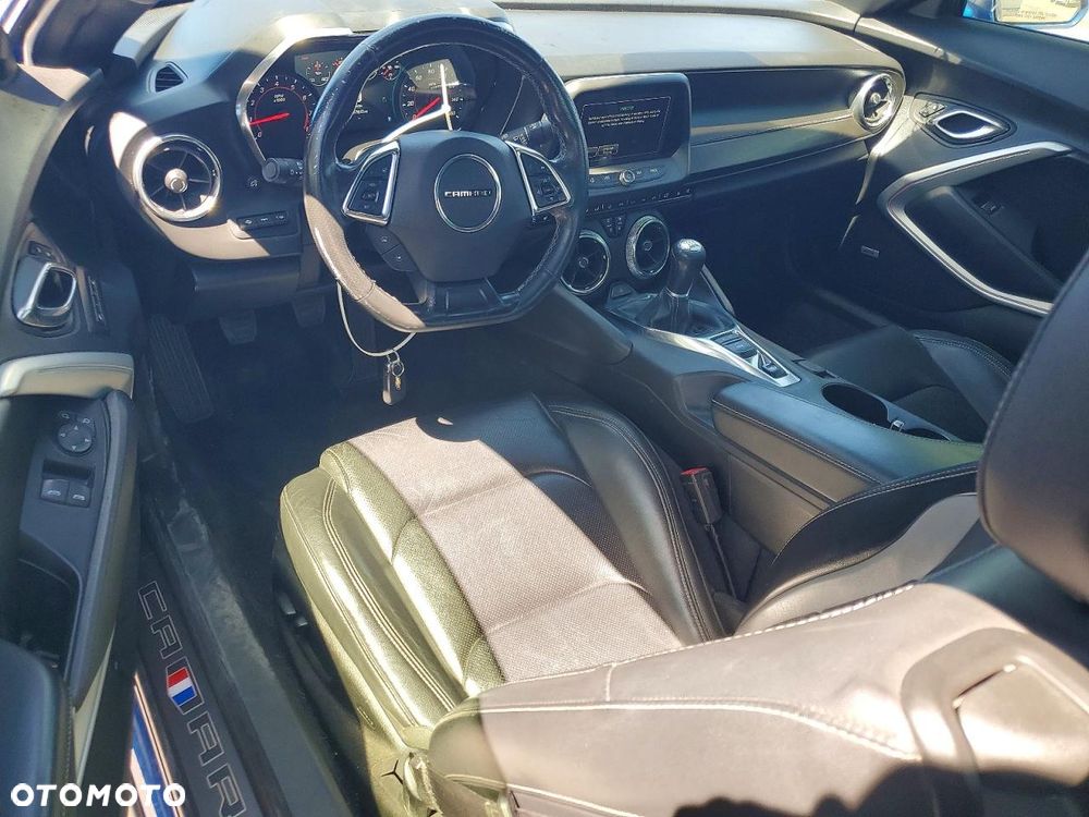 Chevrolet Camaro - 8